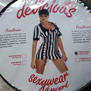 Halloween delicious Referee fits just right